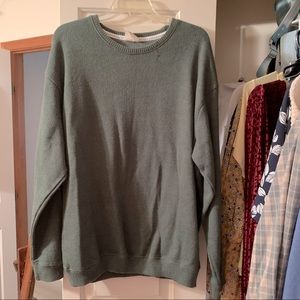 pacific & co green crewneck!